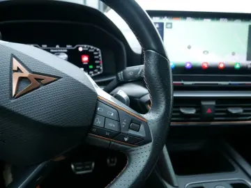 CUPRA Formentor 1.4 TSI VZ e-Hybrid DCC ACC LED COPPER