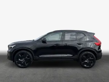 VOLVO XC40 B3 B DKG Plus Black Edition Pano 360 V Priv