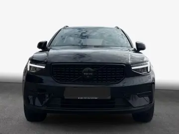 VOLVO XC40 B3 B DKG Plus Black Edition Pano 360 V Priv