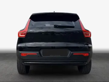 VOLVO XC40 B3 B DKG Plus Black Edition Pano 360 V Priv
