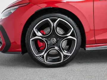 VW Golf GTI 2.0 TSI DSG NAV SHZ H&K Kamera Pano