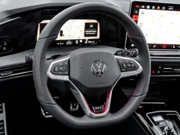 VW Golf VIII GTI LED  Navi Pano AreaView HarmanKard
