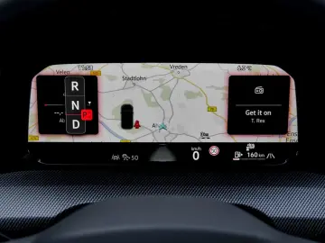 VW Golf VIII GTI LED  Navi Pano AreaView HarmanKard
