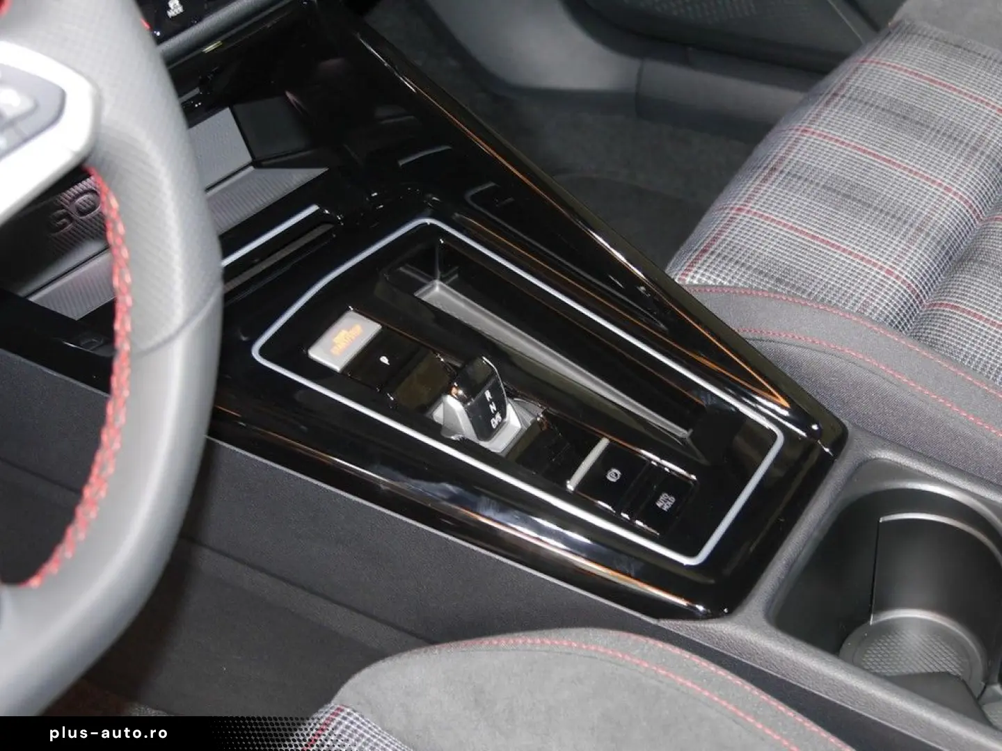 VW Golf 2.0 TSI GTI DSG H K PANO HUD IQ
