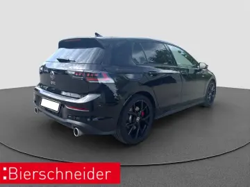 VW Golf GTI 8 2.0 TSI DSG BLACK-STYLE PANO IQ.LIGHT