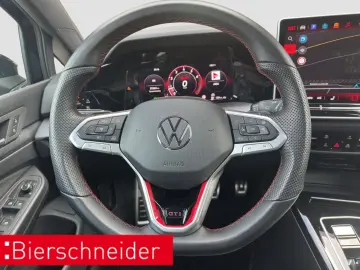 VW Golf GTI 8 2.0 TSI DSG BLACK-STYLE PANO IQ.LIGHT