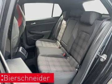 VW Golf GTI 8 2.0 TSI DSG BLACK-STYLE PANO IQ.LIGHT