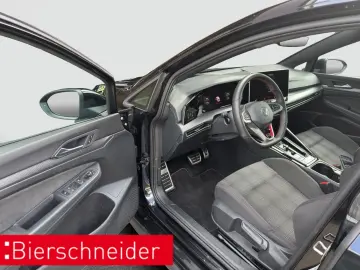 VW Golf GTI 8 2.0 TSI DSG BLACK-STYLE PANO IQ.LIGHT