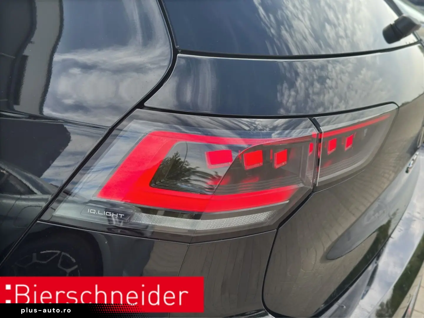 VW Golf GTI 8 2.0 TSI DSG BLACK-STYLE PANO IQ.LIGHT