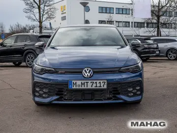 VW Golf VIII GTI 2.0 TSI BlackStyle Navi IQ.LIGHT A