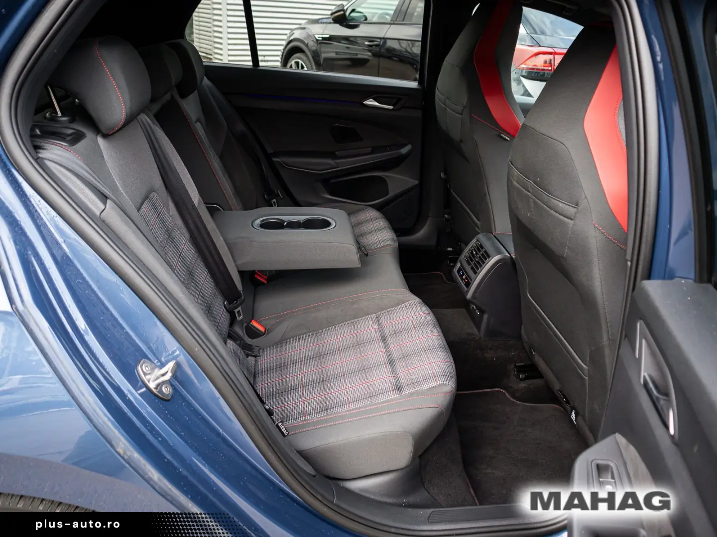 VW Golf VIII GTI 2.0 TSI BlackStyle Navi IQ.LIGHT A