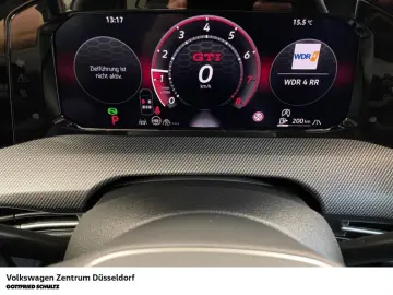 VW Golf GTI 2.0 TSI DSG Design Black Style Pano