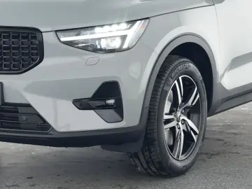 VOLVO XC40 Plus Dark 2WD AHK Digitales Cockpit Memory
