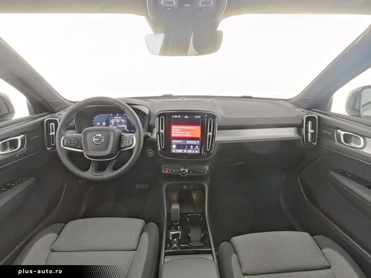 VOLVO XC40 Plus Dark 2WD AHK Digitales Cockpit Memory