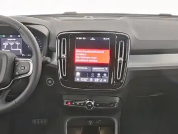 VOLVO XC40 Plus Dark 2WD AHK Digitales Cockpit Memory