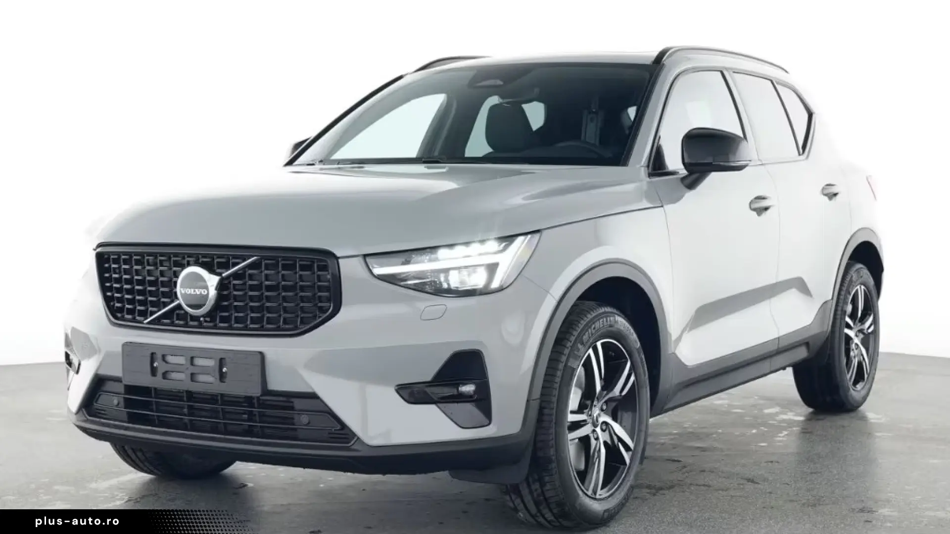 VOLVO XC40 Plus Dark 2WD AHK Digitales Cockpit Memory