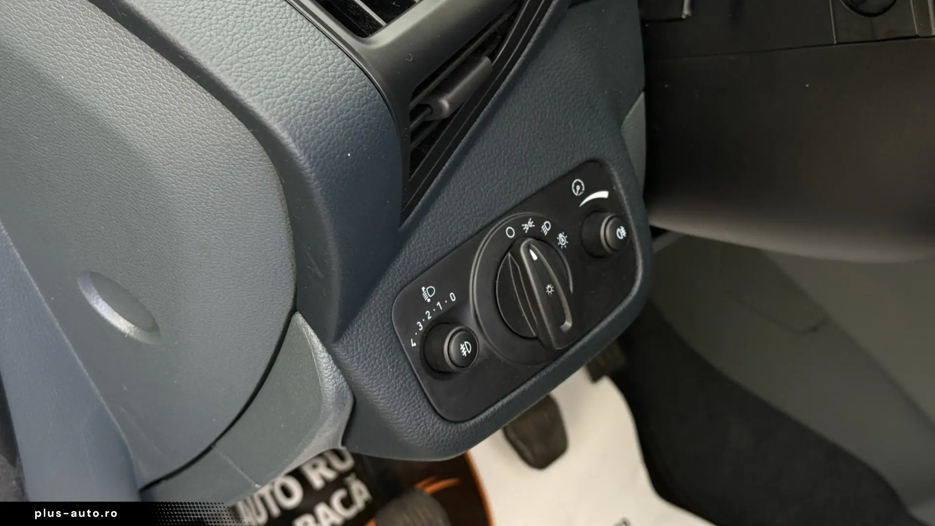 Ford C-Max 1.6 Benzina 105CP 2011 Euro 5