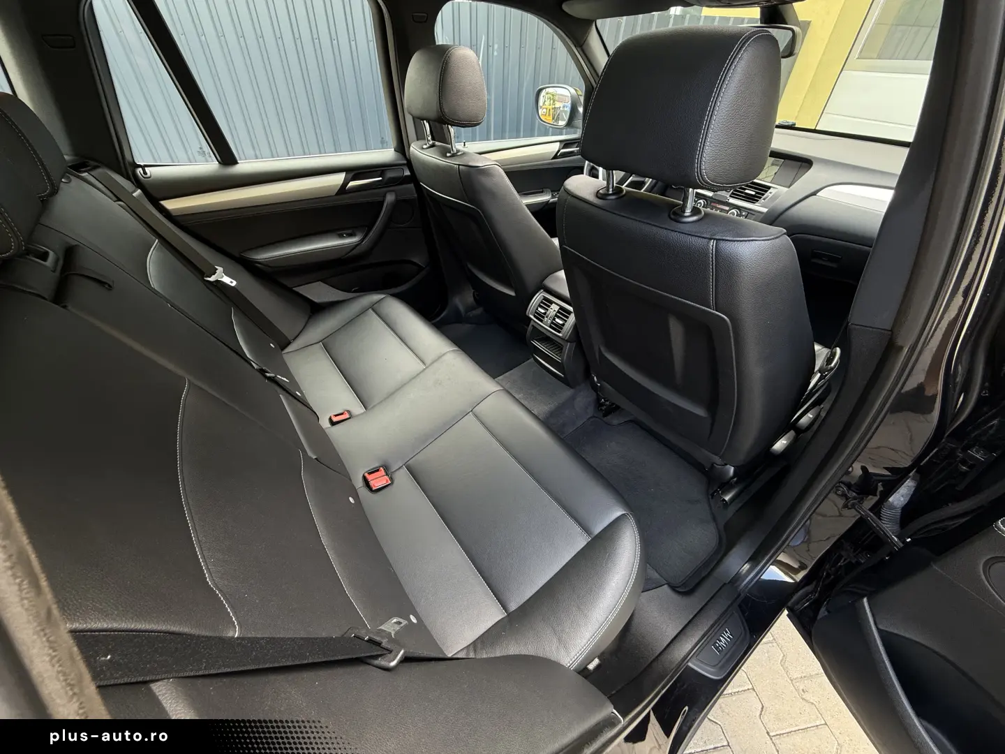 2.0d   184cp   xDrive   Camera   Panorama    Keyless   Navi