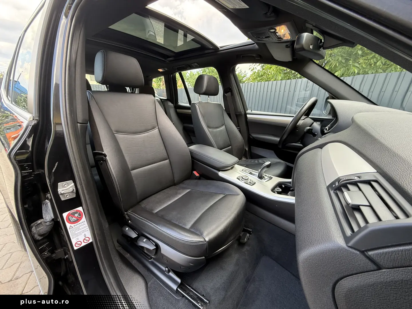 2.0d   184cp   xDrive   Camera   Panorama    Keyless   Navi