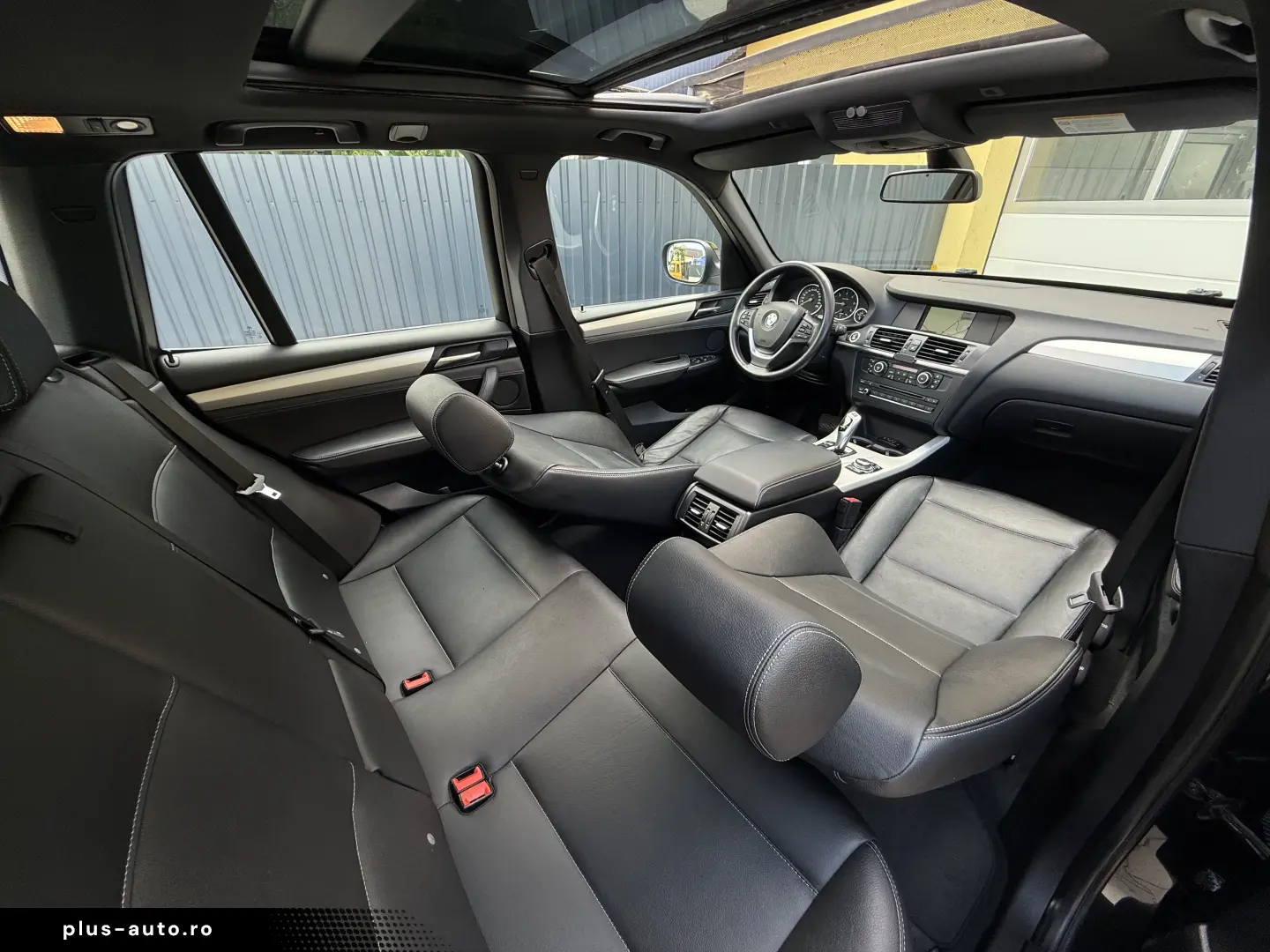 2.0d   184cp   xDrive   Camera   Panorama    Keyless   Navi