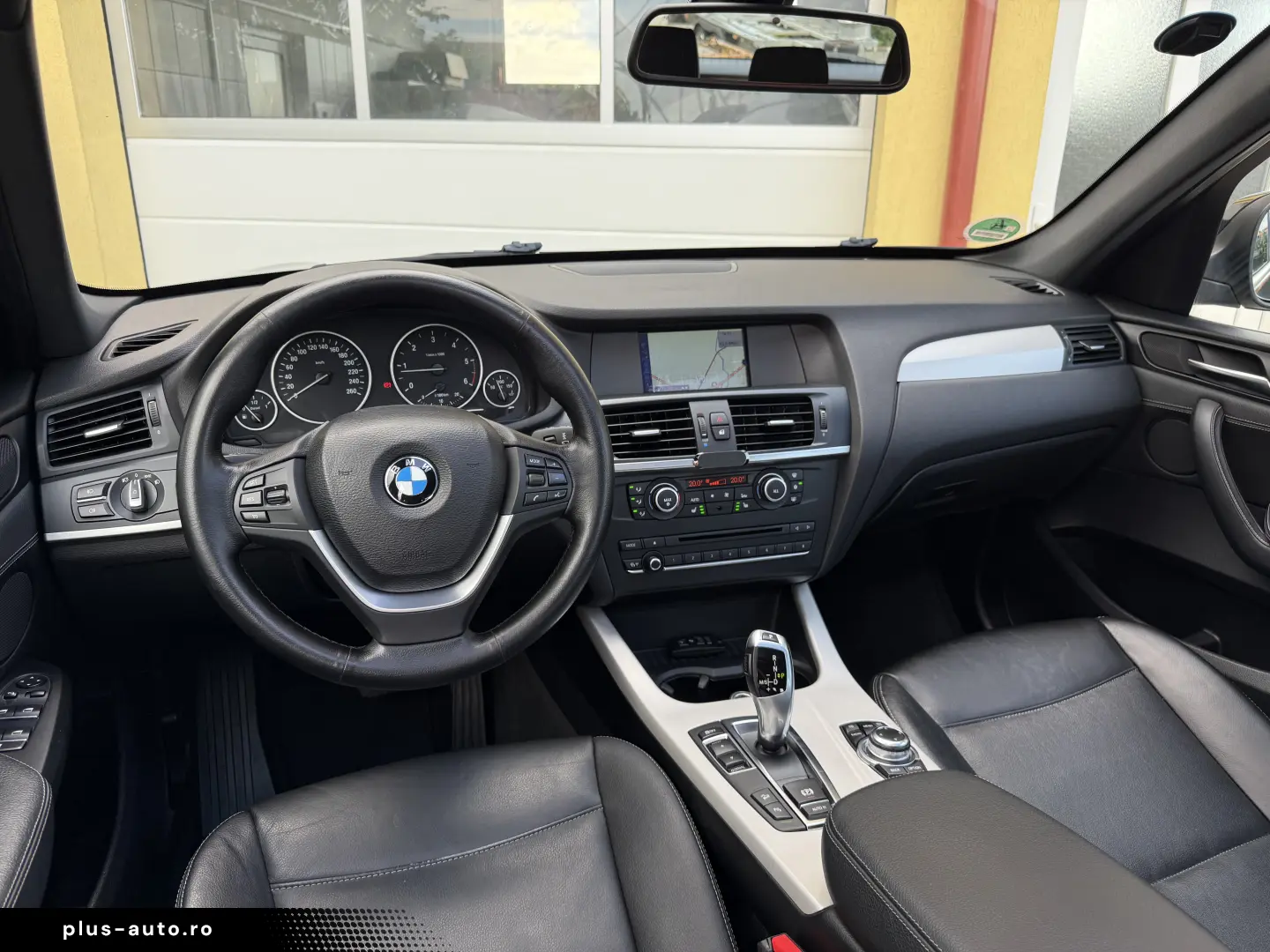 2.0d   184cp   xDrive   Camera   Panorama    Keyless   Navi