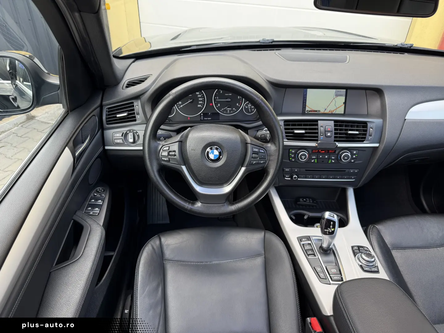 2.0d   184cp   xDrive   Camera   Panorama    Keyless   Navi