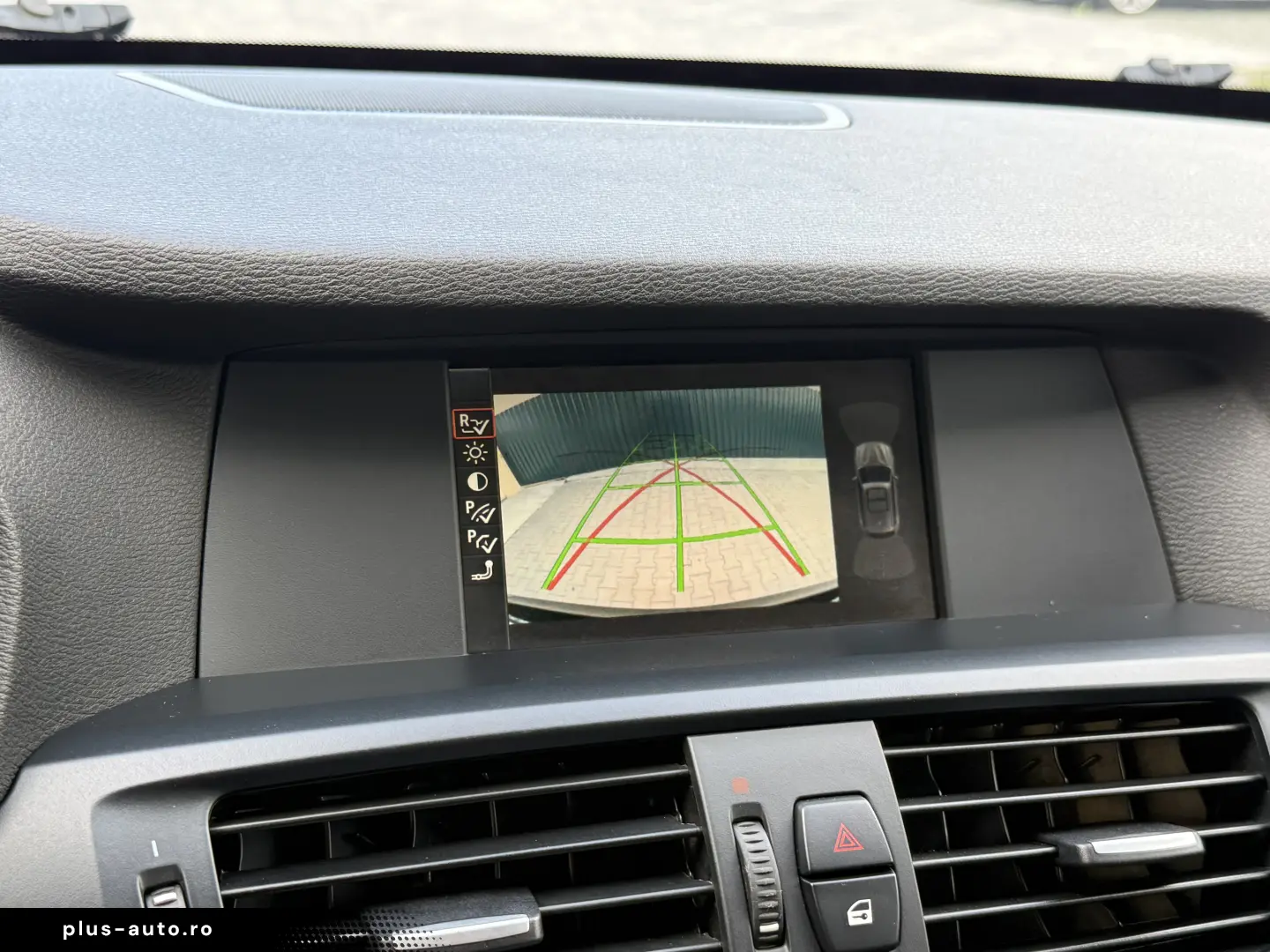 2.0d   184cp   xDrive   Camera   Panorama    Keyless   Navi