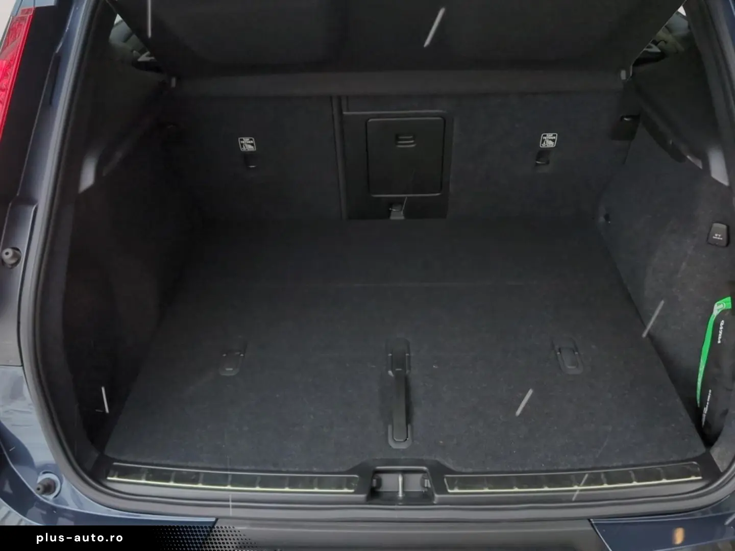 VOLVO XC40 B4 Inscription  360 HK Pano e-Sitze ACC