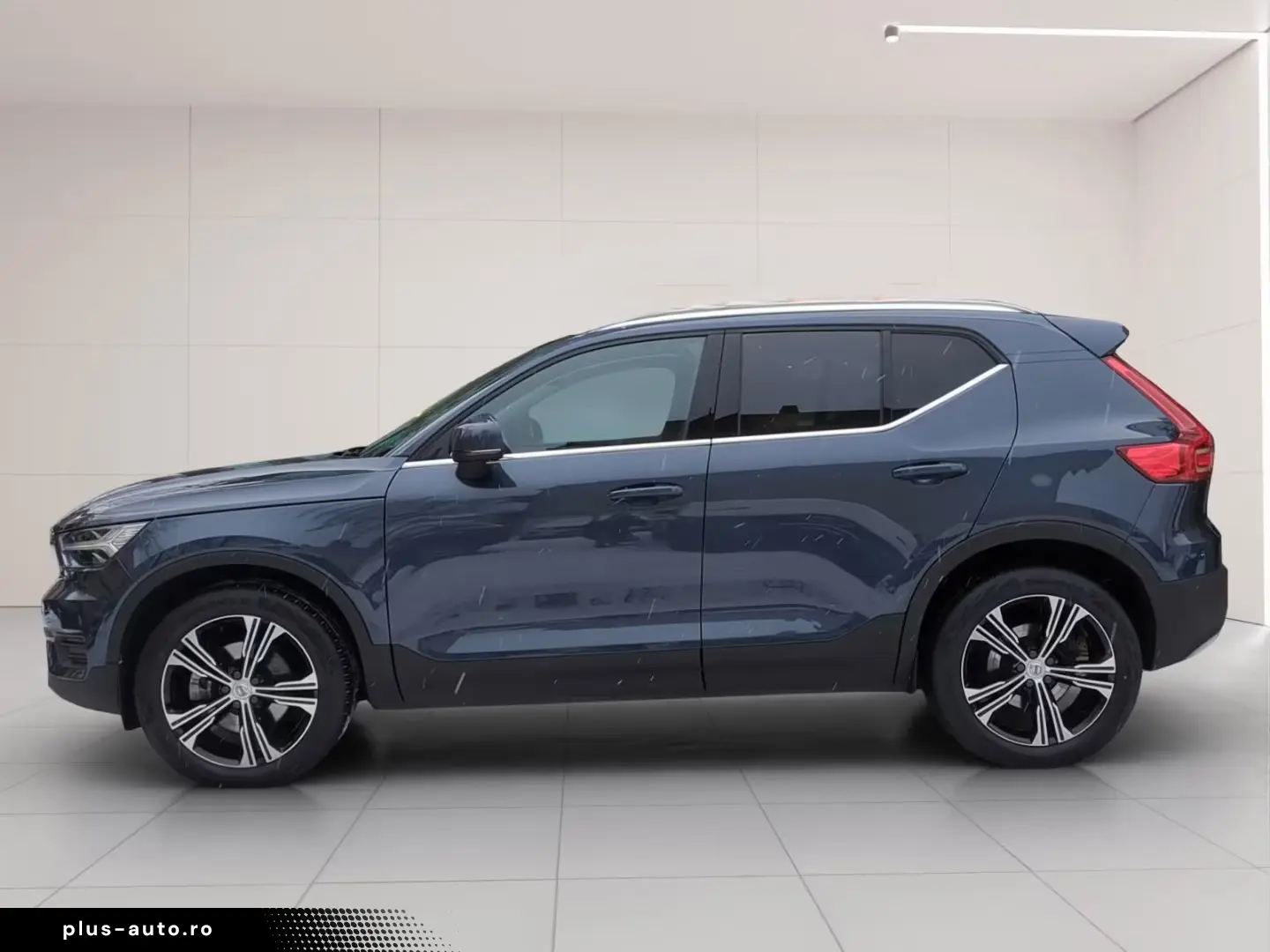 VOLVO XC40 B4 Inscription  360 HK Pano e-Sitze ACC