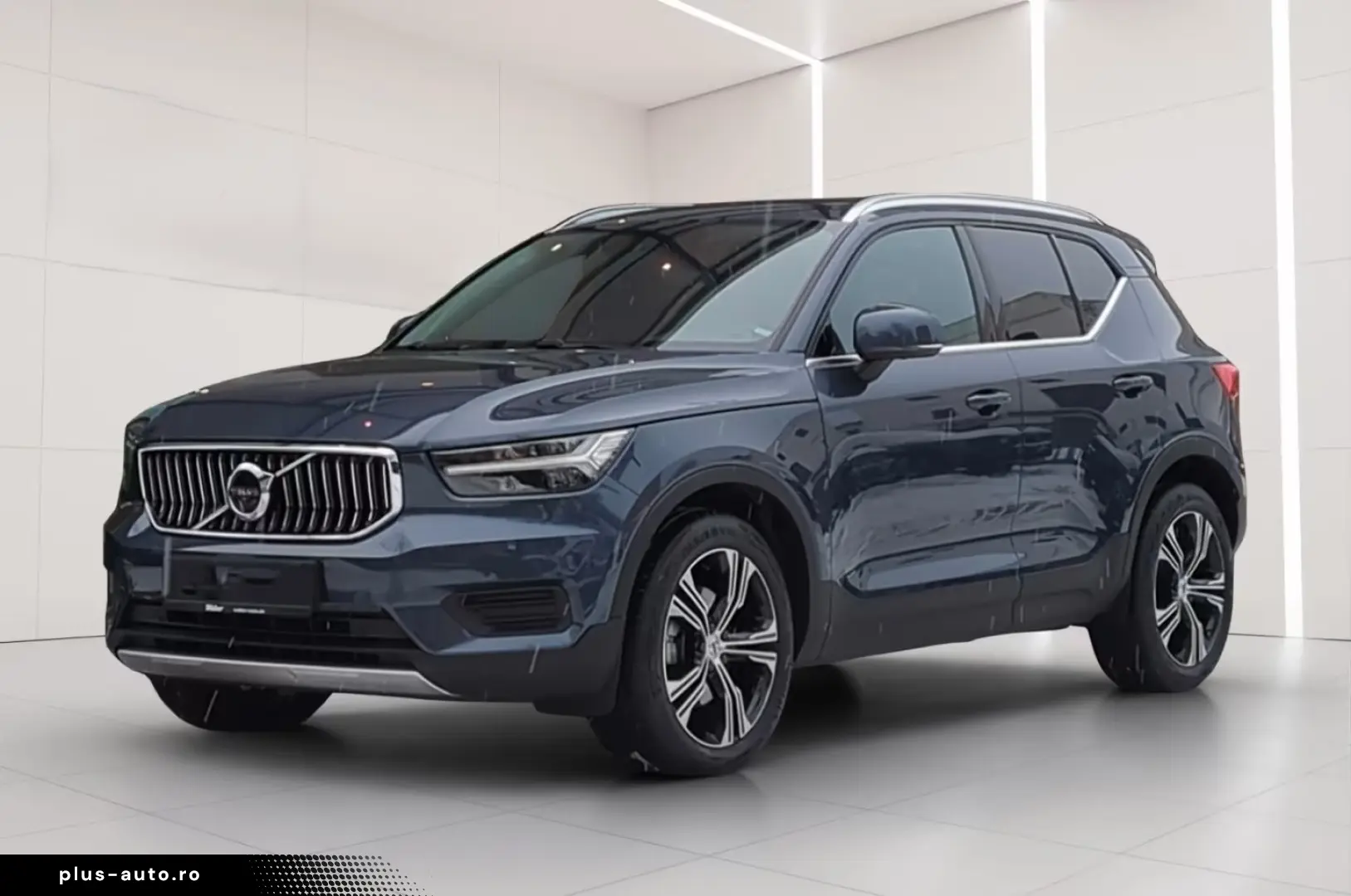 VOLVO XC40 B4 Inscription  360 HK Pano e-Sitze ACC