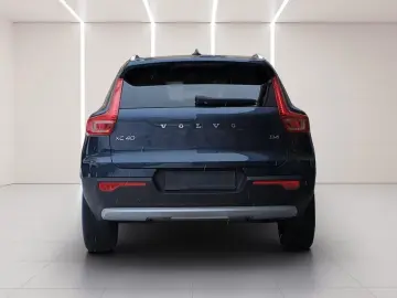 VOLVO XC40 B4 Inscription  360 HK Pano e-Sitze ACC