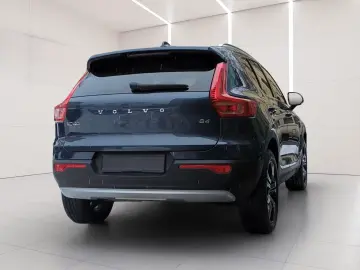 VOLVO XC40 B4 Inscription  360 HK Pano e-Sitze ACC