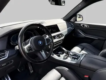 BMW X5 XDRIVE45E Sportpaket HUD Luftfederung AD Nive