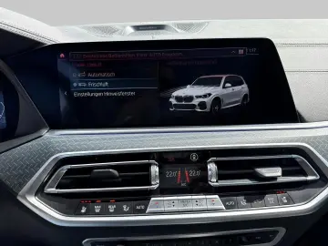 BMW X5 XDRIVE45E Sportpaket HUD Luftfederung AD Nive