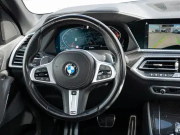 BMW X5 xDrive 30d M-Sport STANDHZ PANO LASER LEDER
