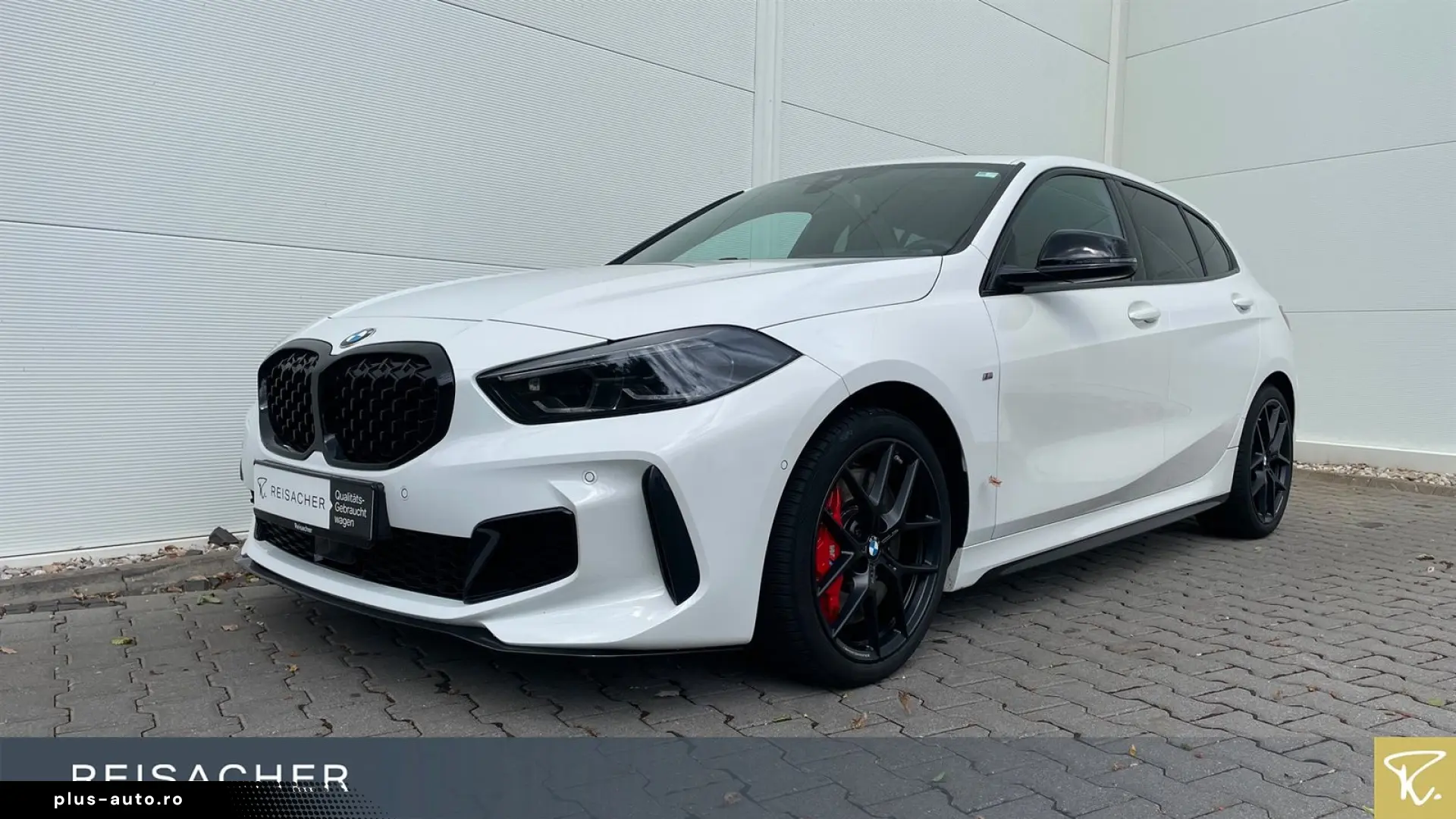 BMW M135 xDrive LCPro.HuD RFK Pano M-Sitze