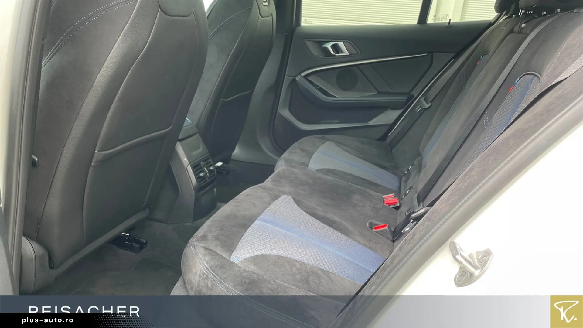 BMW M135 xDrive LCPro.HuD RFK Pano M-Sitze