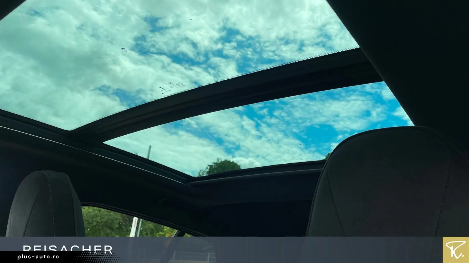 BMW M135 xDrive LCPro.HuD RFK Pano M-Sitze