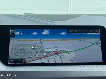 BMW M135 xDrive LCPro.HuD RFK Pano M-Sitze