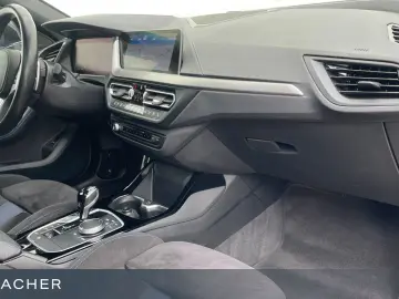 BMW M135 xDrive LCPro.HuD RFK Pano M-Sitze