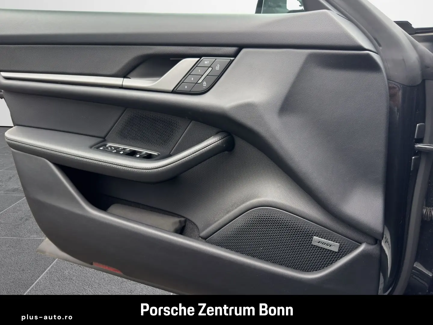 PORSCHE Taycan 4 Cross Turismo HA-Lenkung Head-Up BOSE