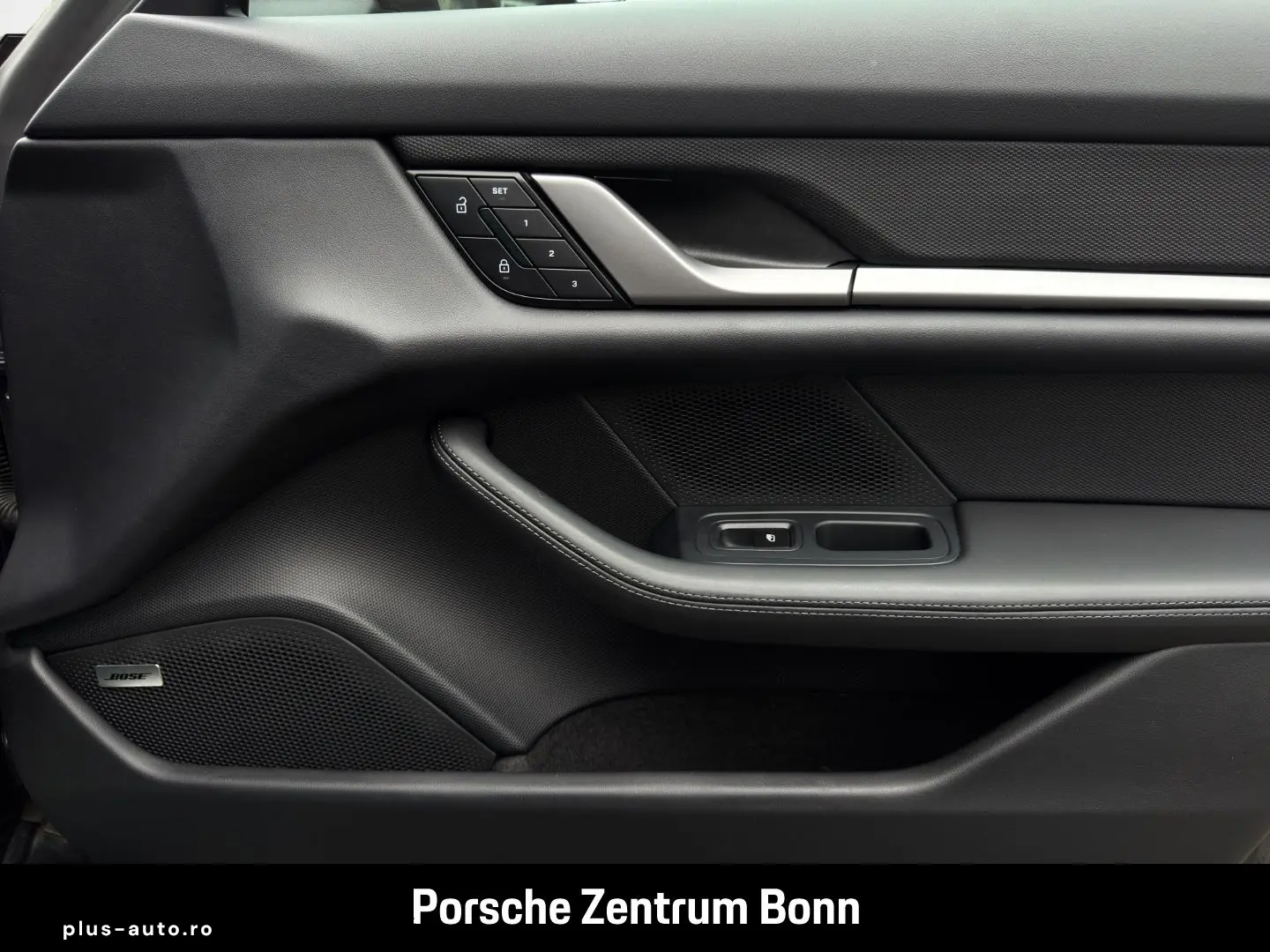 PORSCHE Taycan 4 Cross Turismo HA-Lenkung Head-Up BOSE