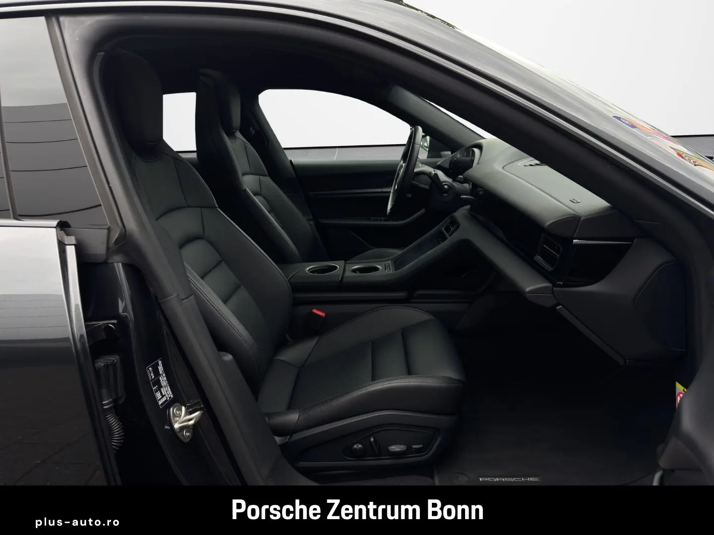 PORSCHE Taycan 4 Cross Turismo HA-Lenkung Head-Up BOSE