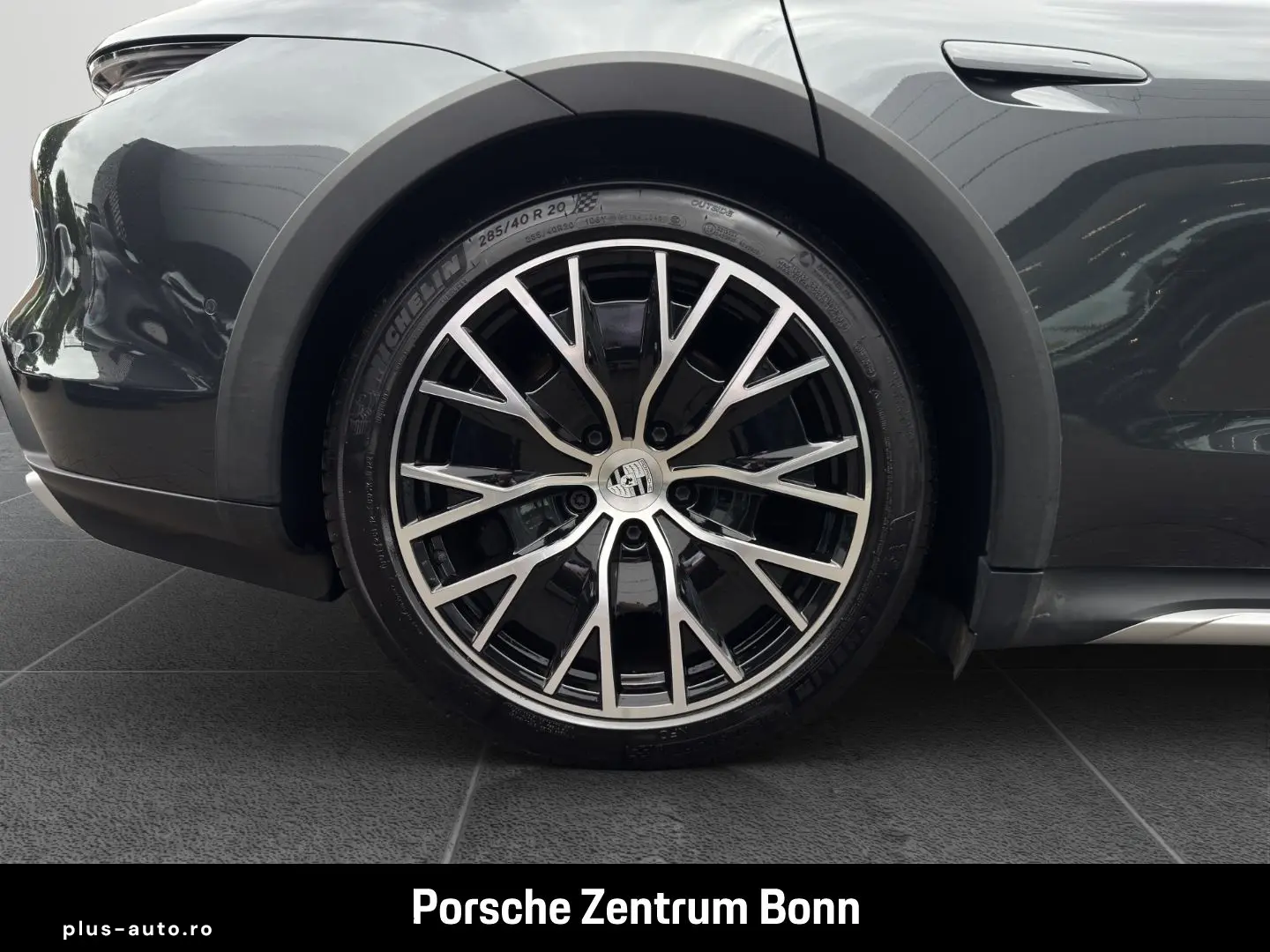 PORSCHE Taycan 4 Cross Turismo HA-Lenkung Head-Up BOSE
