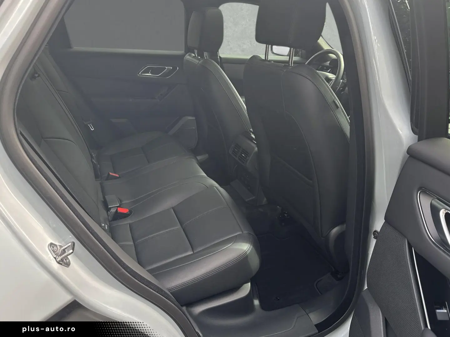 Land Rover Range Rover Velar Dynamic SE