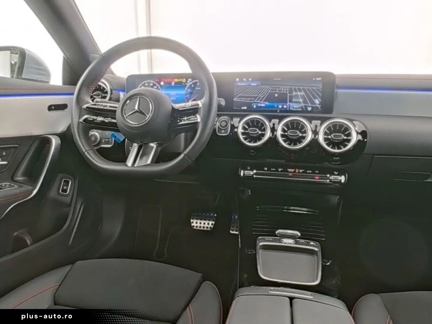 MERCEDES-BENZ CLA 200 Coupé AMG Line Distro 360 K Ke&hellip;