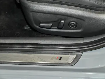 HYUNDAI i30 N-Perfomance DCT Kom.Paket Navi LED CarPlay