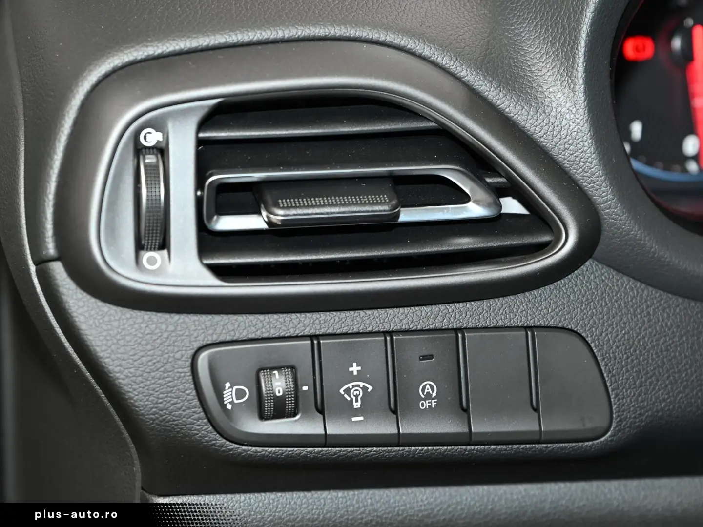 HYUNDAI i30 2022 — imagine 16