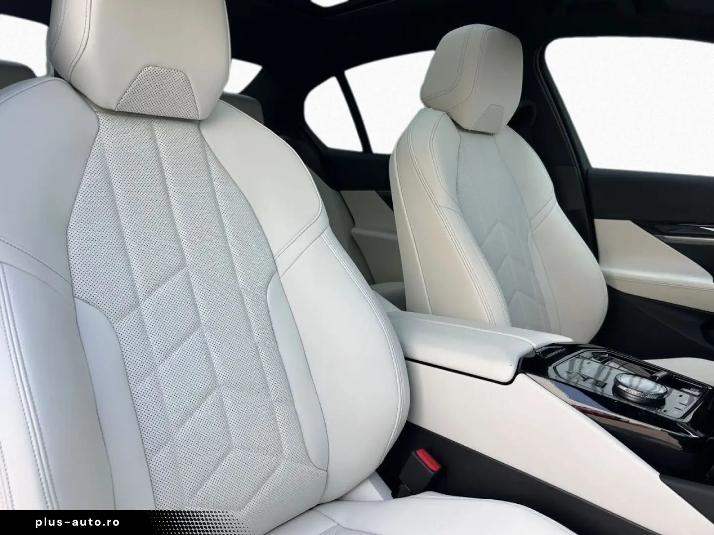 BMW 550e xDr Lim M SPORT AdLED Pano B&W HUD DAPro 20