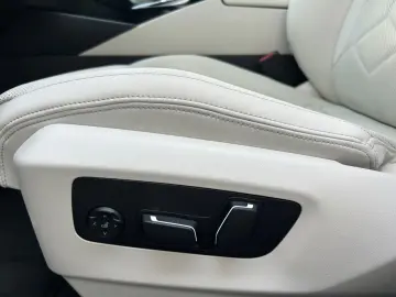 BMW 550e xDr Lim M SPORT AdLED Pano B&W HUD DAPro 20